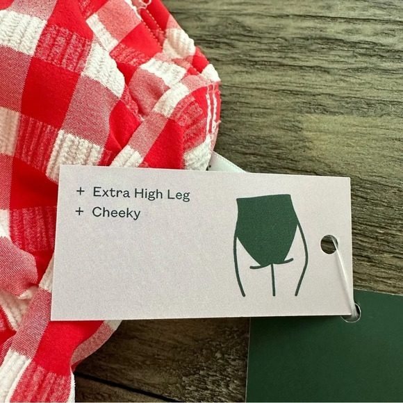 NWT Wild Fable size XS 0-2 Red Gingham Check High Leg Cheeky One Piece Swimsuit - Picture 3 of 4